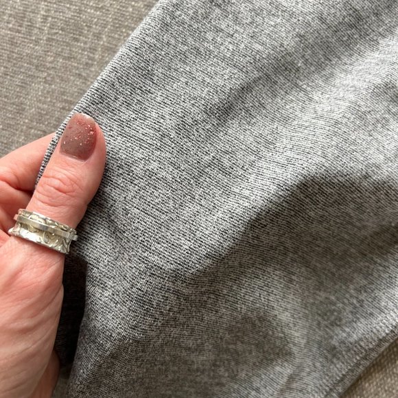 Old Navy Capri Leggings - Picture 4 of 4